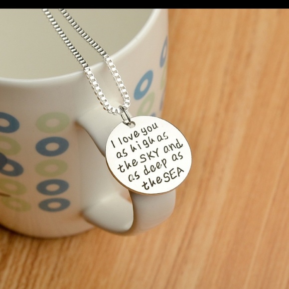 Round Choker Pendant & Box Link Chain - Picture 2 of 7